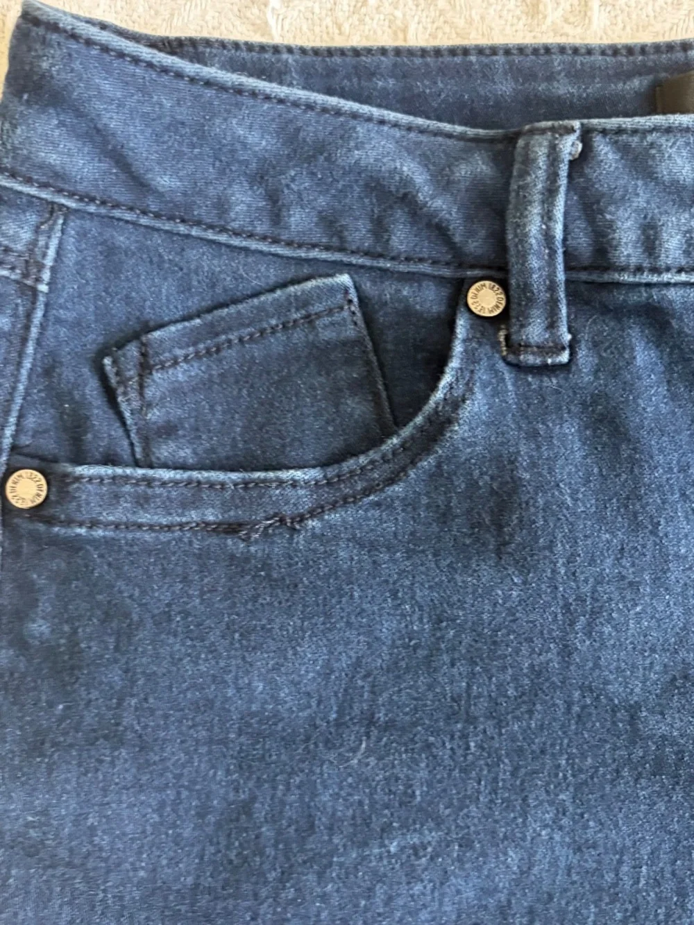 Vintage Women's 6 1822 Denim Dark Wash Shorts